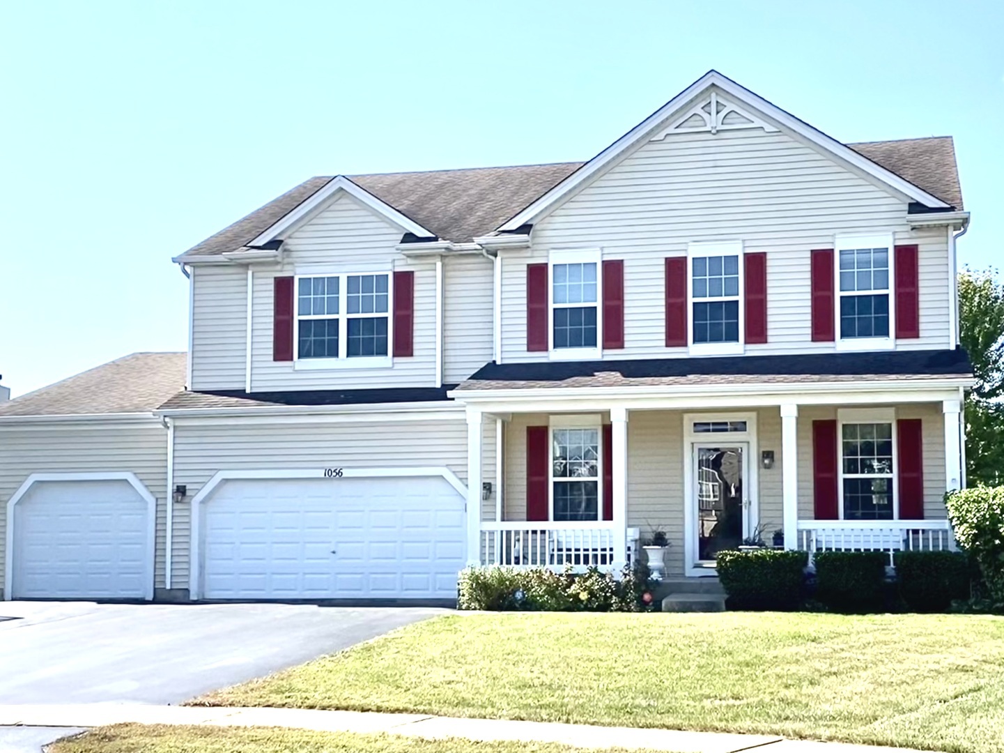 Photo of 1056 Deertrail Court, Antioch, IL 60002