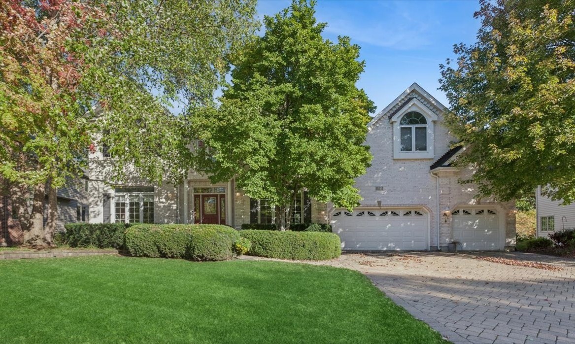 Photo of 884 Twin Elms Lane, Batavia, IL 60510