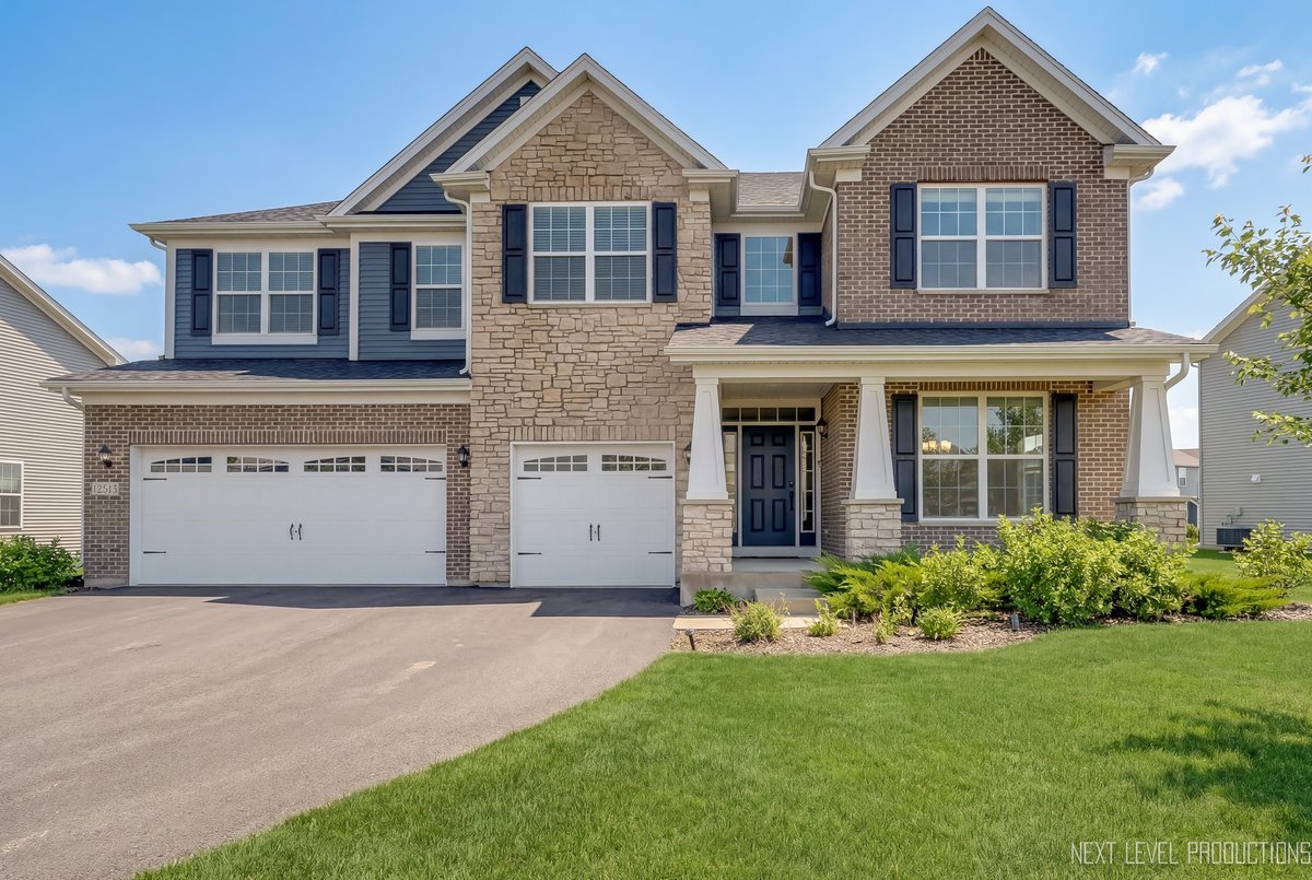 Photo of 12513 S Willowgate Lane, Plainfield, IL 60585