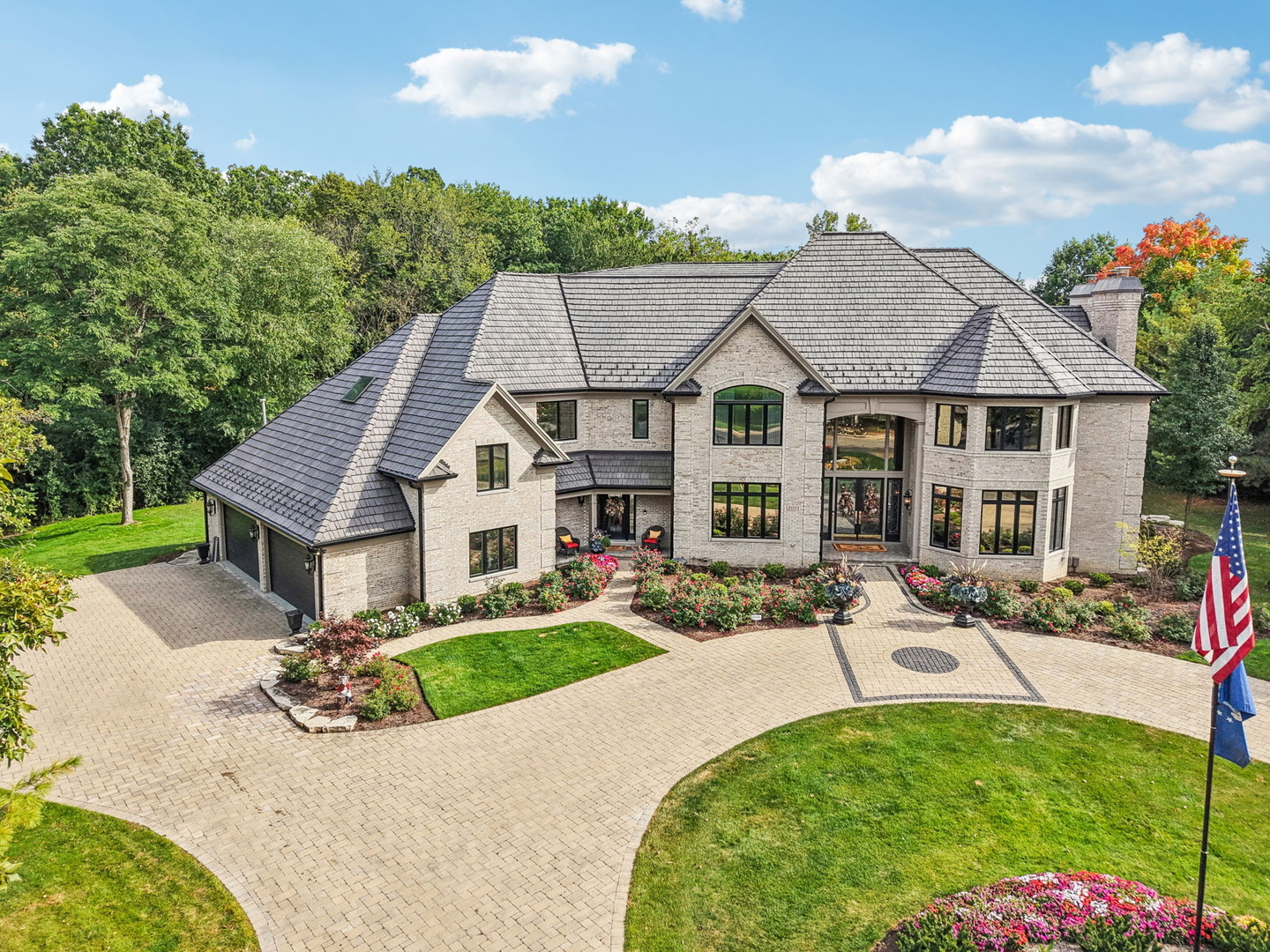 Photo of 3001 Glen Eagles Court, St. Charles, IL 60174