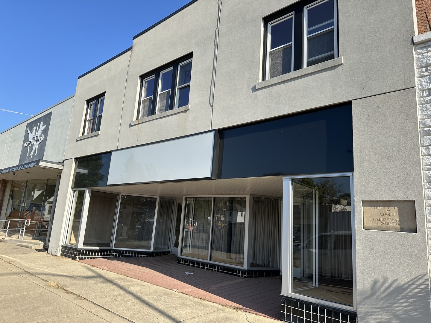 Photo of 423 W Broadway Street, Bradley, IL 60915