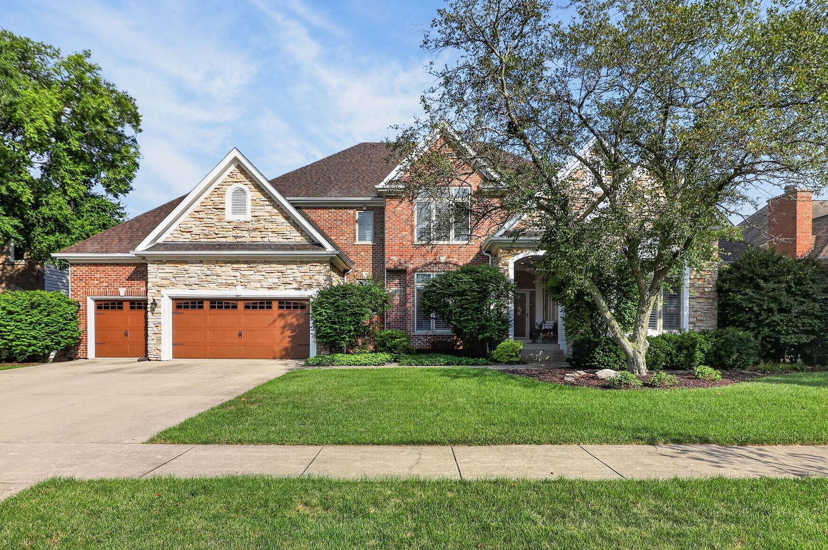 Photo of 2439 Fawn Lake Circle, Naperville, IL 60564