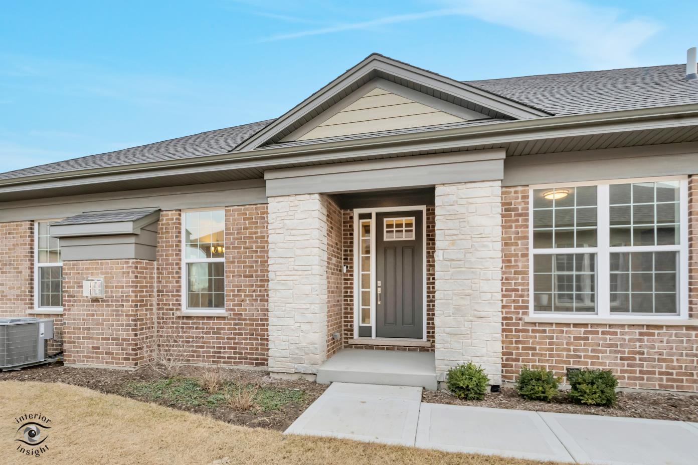 Photo of 19209 Buncrana Circle, Tinley Park, IL 60487