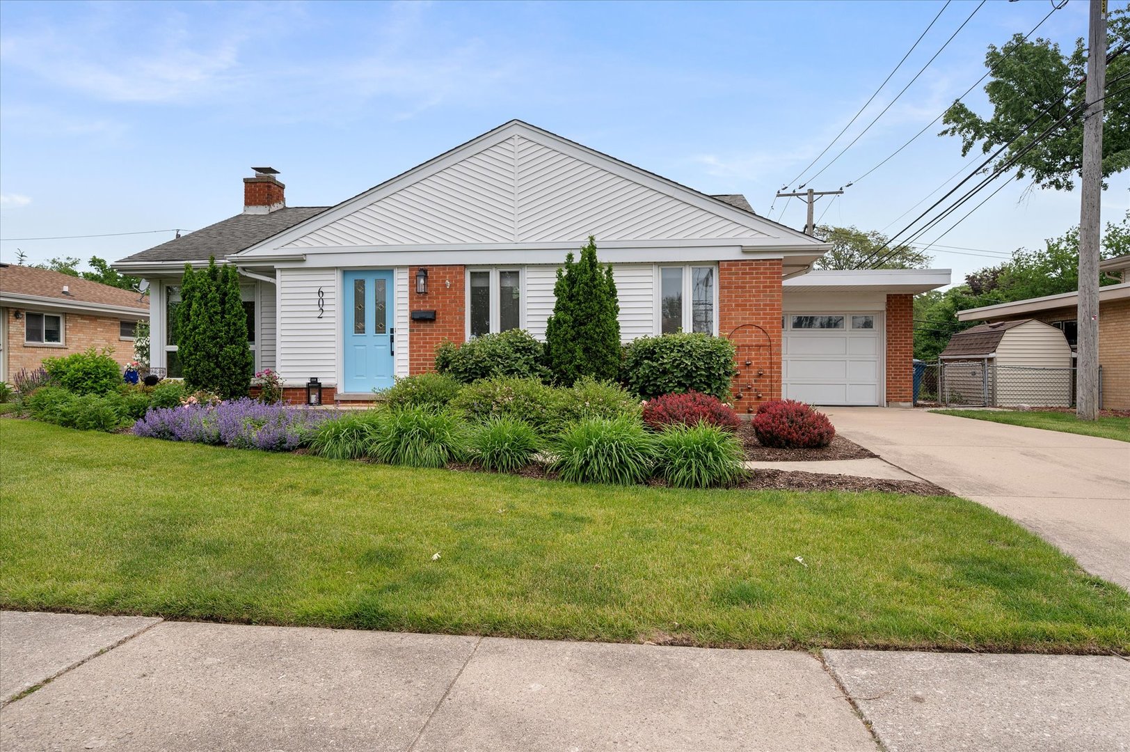Photo of 602 E Park Avenue, Elmhurst, IL 60126
