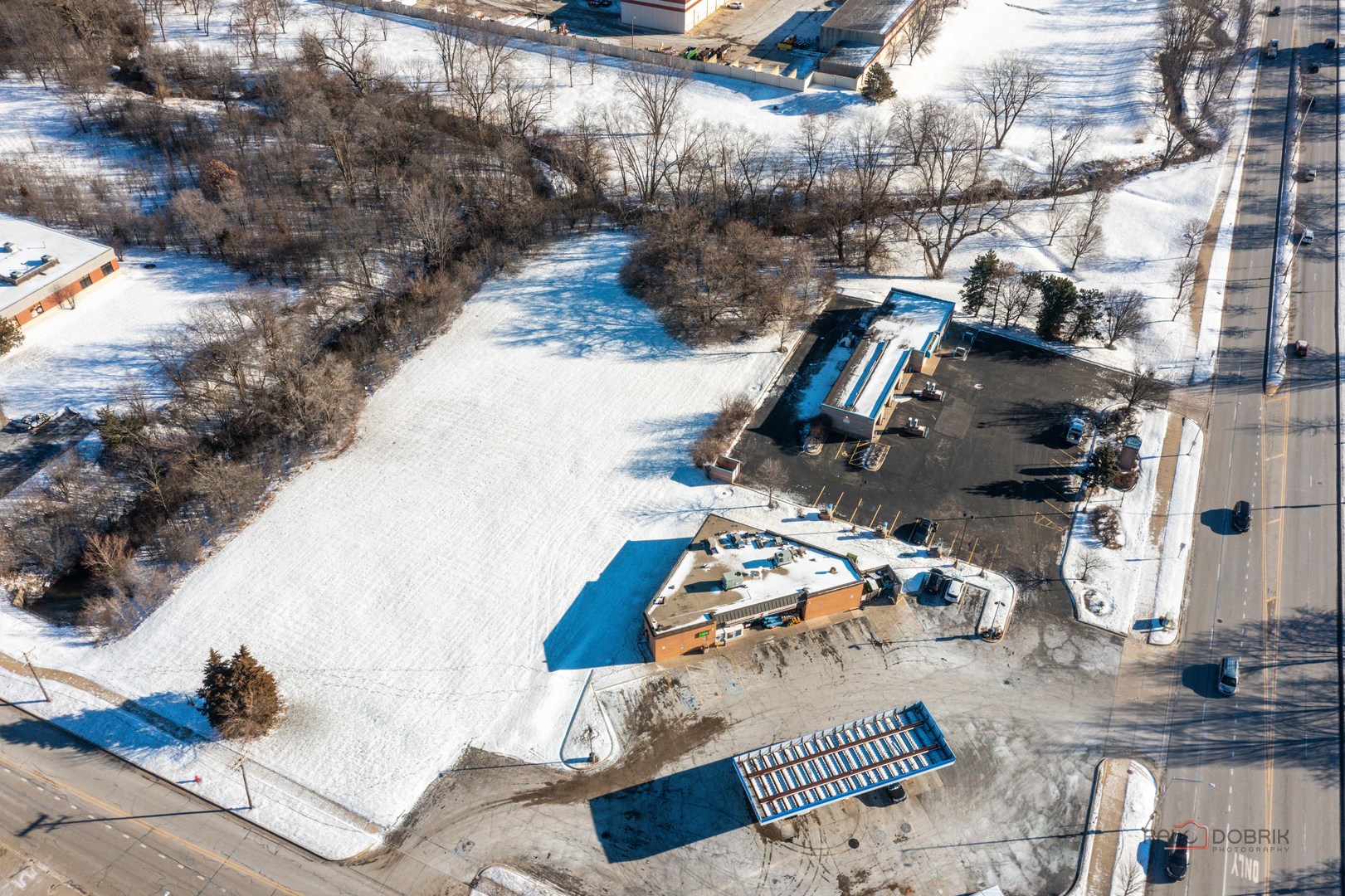 Photo of 450 LILY CACHE Lane, Bolingbrook, IL 60440