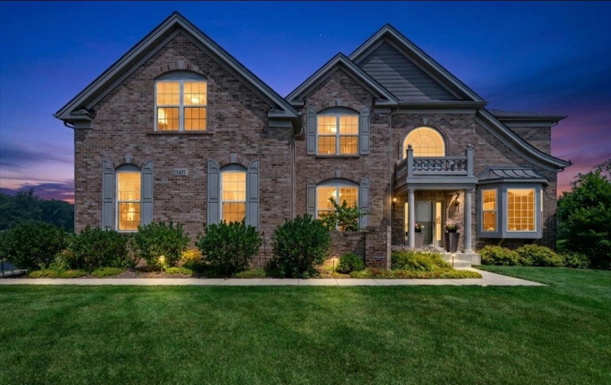 Photo of 1451 Bethpage Circle, Elgin, IL 60124