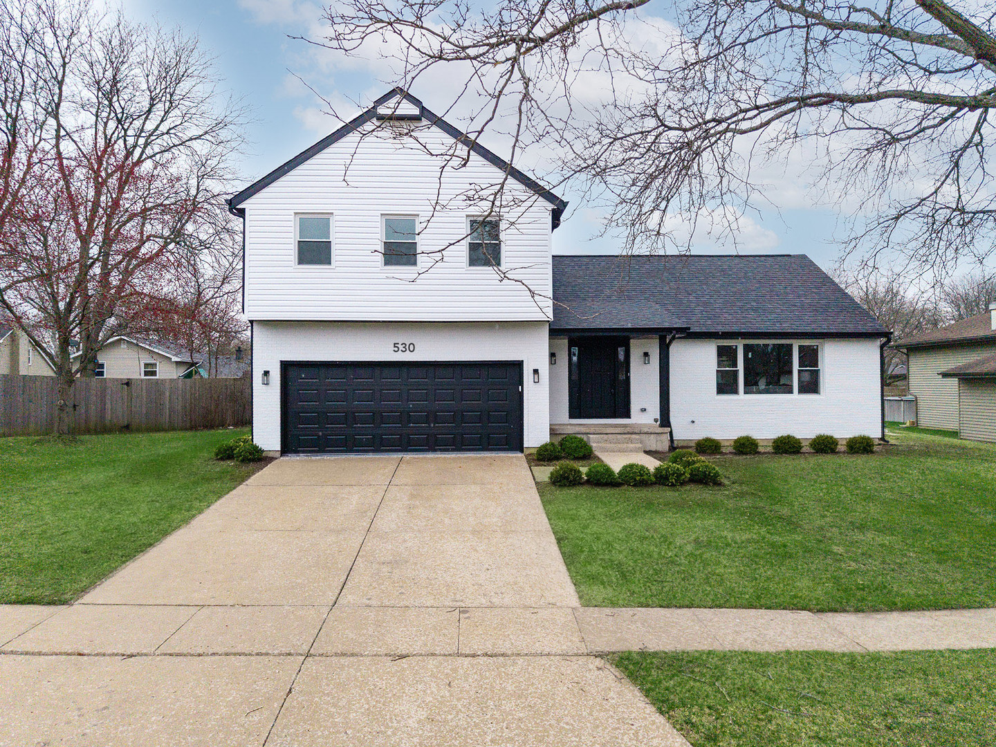 Photo of 530 Cumberland Trail, Elgin, IL 60123