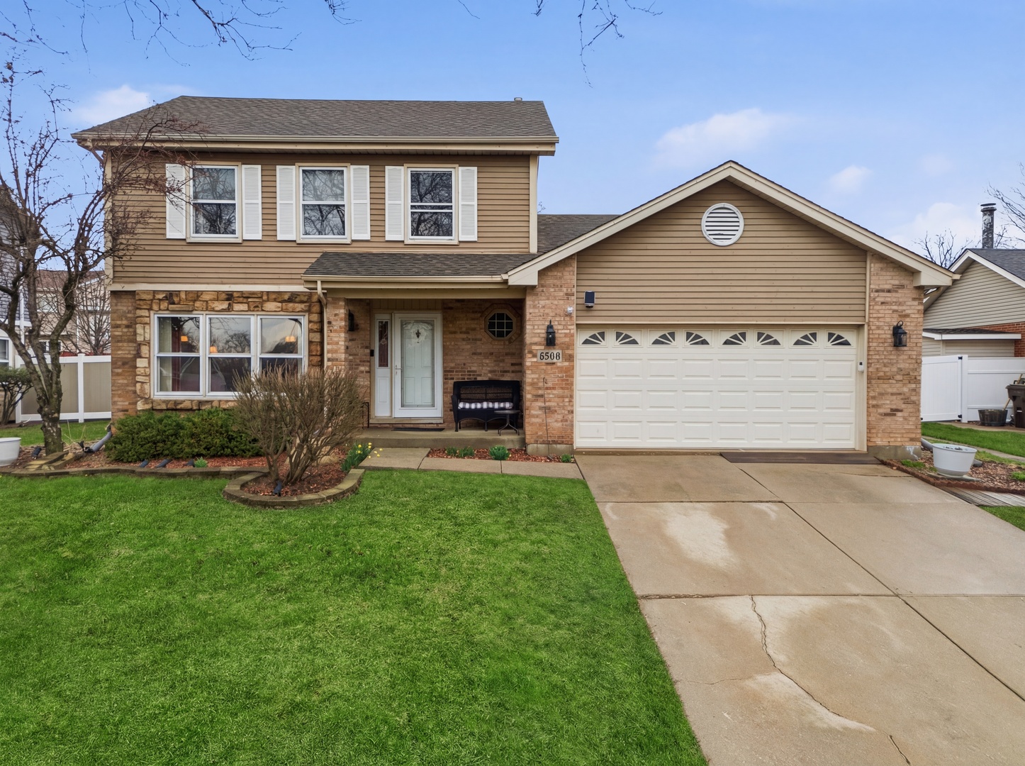 Photo of 6900 Olde Gatehouse Road, Tinley Park, IL 60477