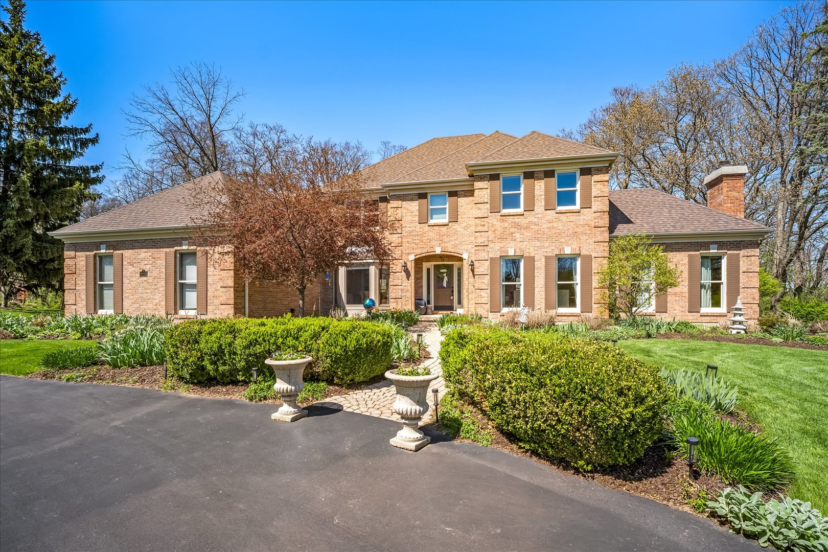 Photo of 41W668 Hunters Hill Drive, St. Charles, IL 60175
