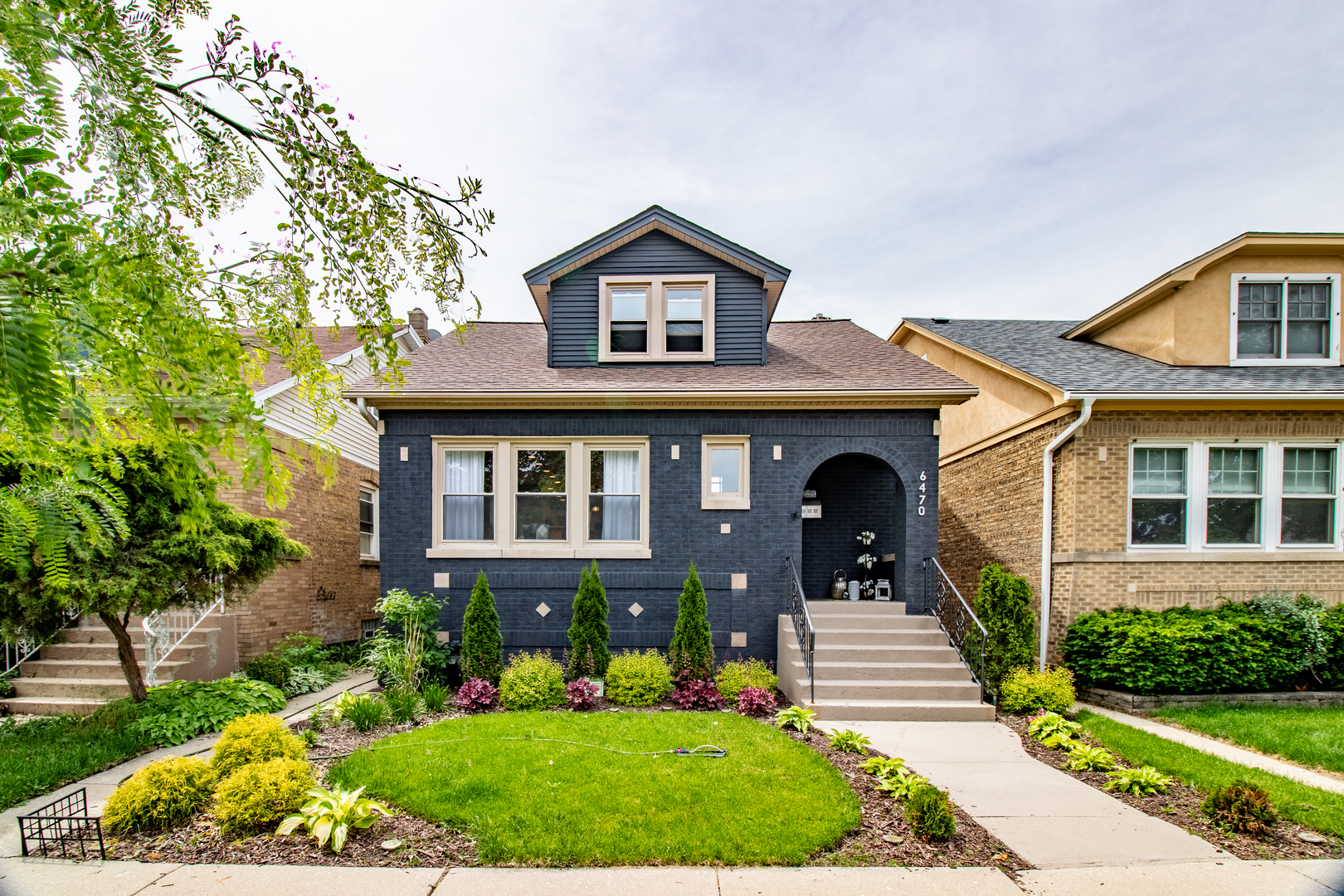 Photo of 6470 N Newcastle Avenue, Chicago, IL 60631