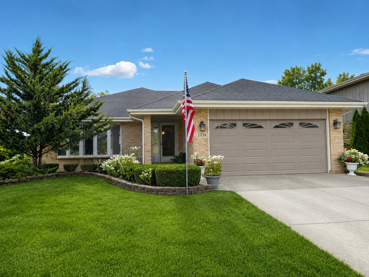 Photo of 13338 Laramie Boulevard, Crestwood, IL 60418