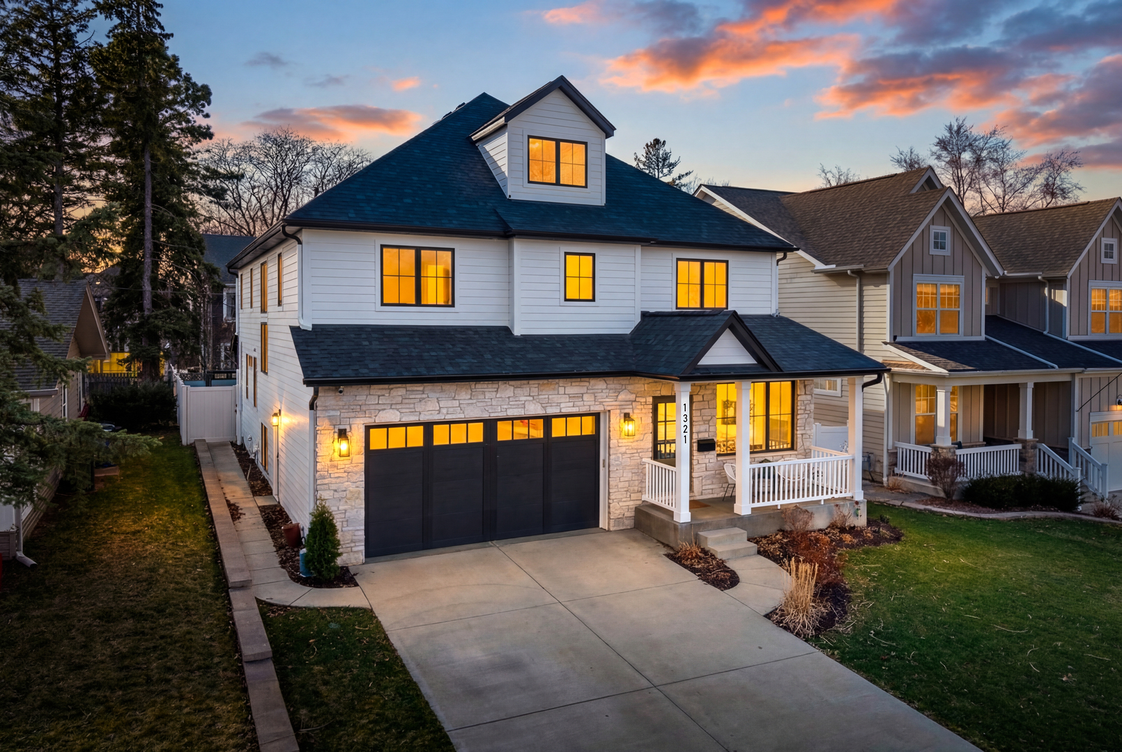 Photo of 1321 N Webster Street, Naperville, IL 60563