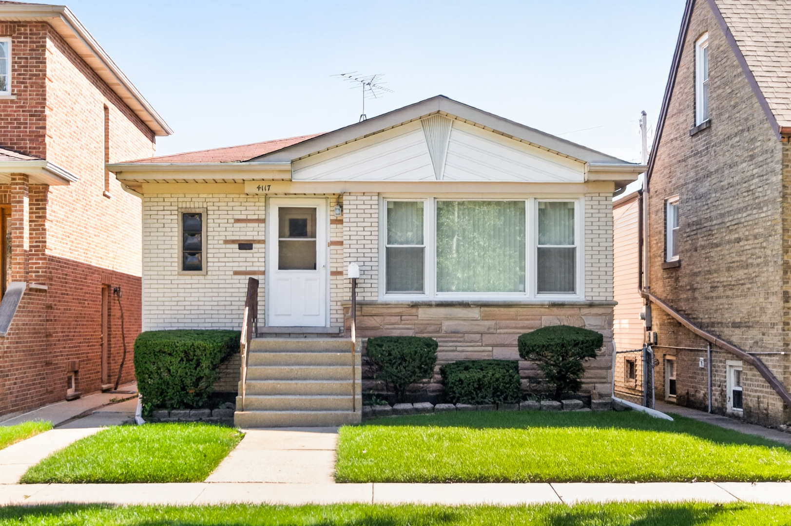 Photo of 4117 N Olcott Avenue, Norridge, IL 60706