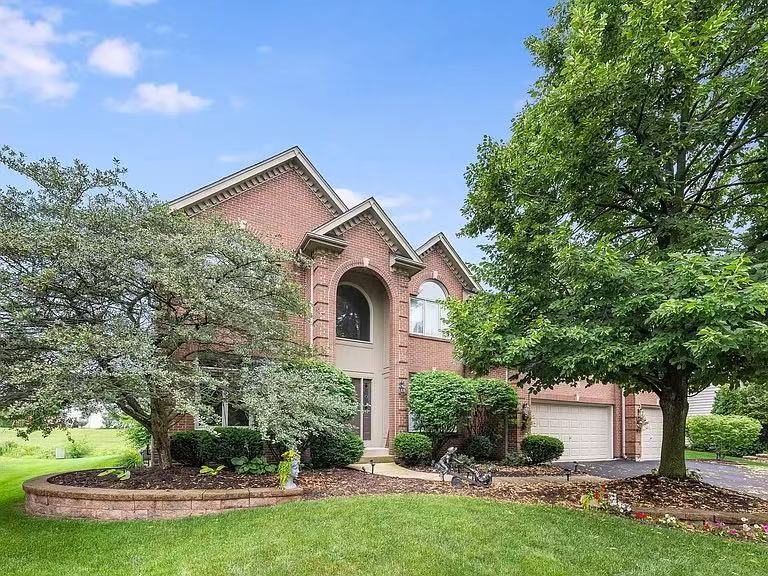 Photo of 2532 Dewes Lane, Naperville, IL 60564