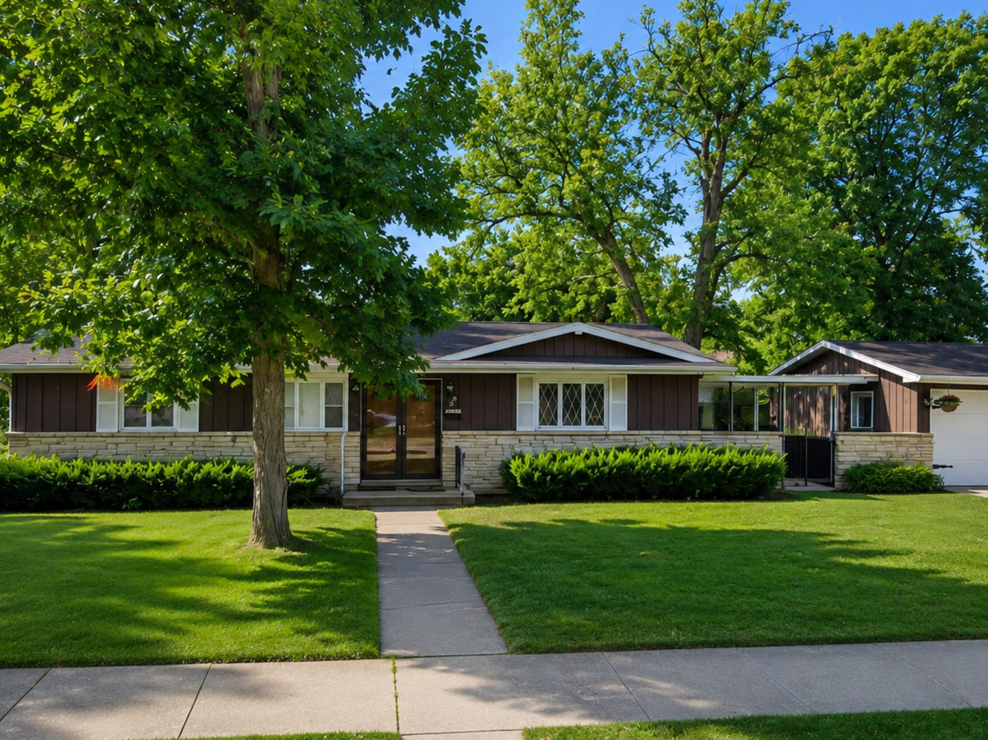 Photo of 2805 Wall Avenue, Waukegan, IL 60087