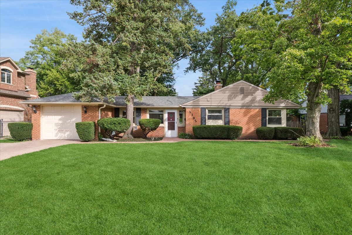 Photo of 2392 MANOR Lane, Park Ridge, IL 60068