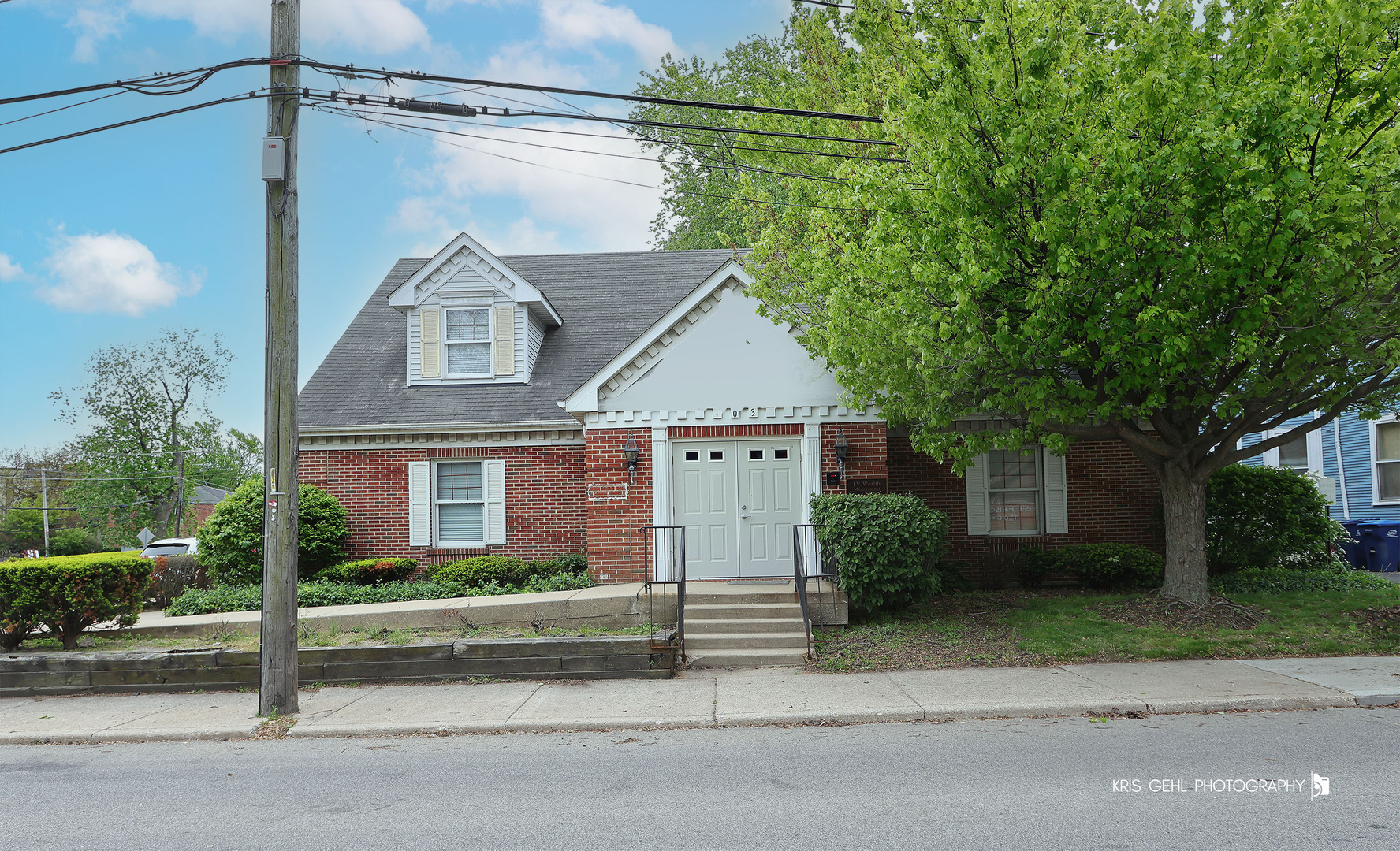 Photo of 403 Grand Avenue, Waukegan, IL 60085
