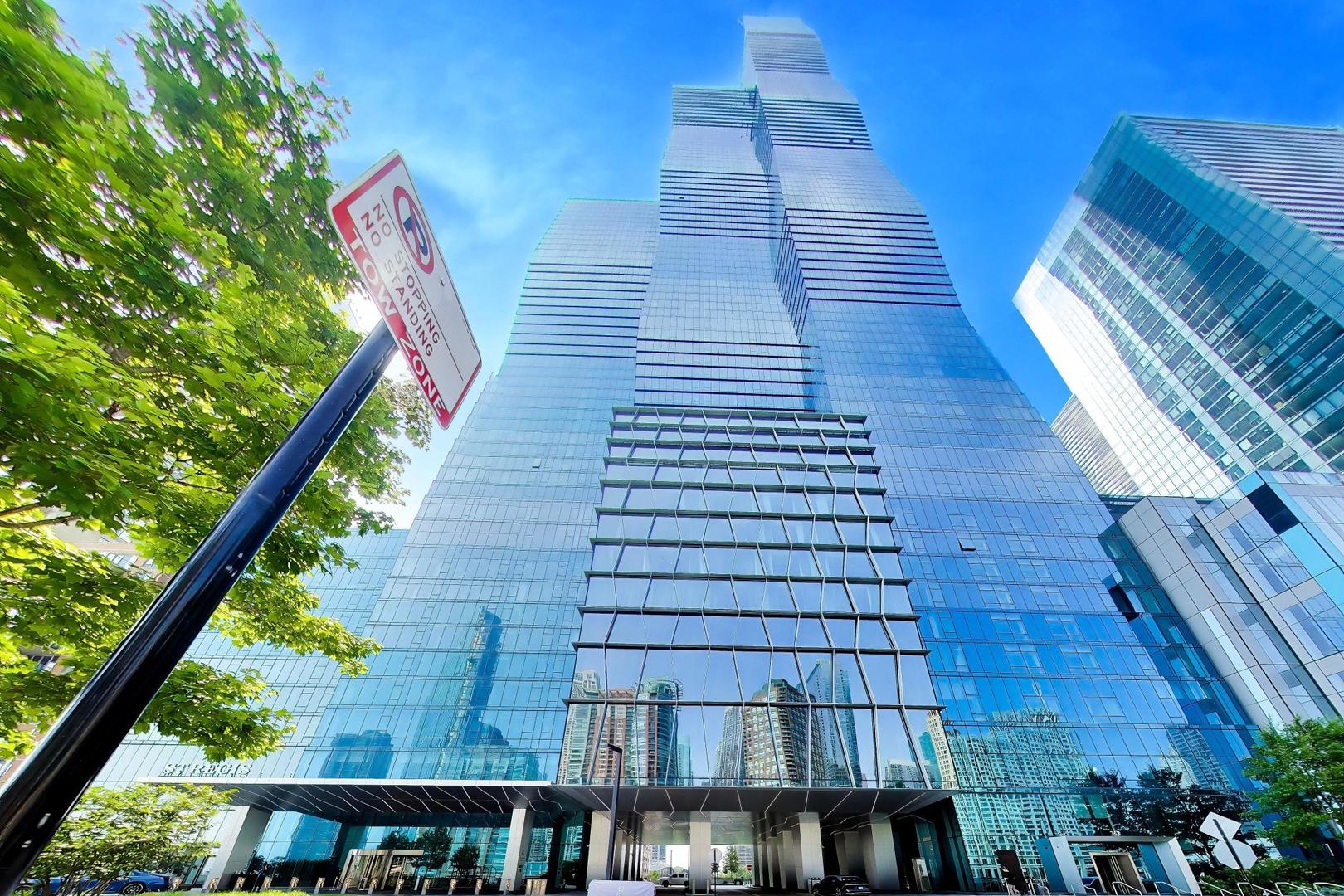 Photo of 363 E Wacker Drive, Chicago, IL 60601