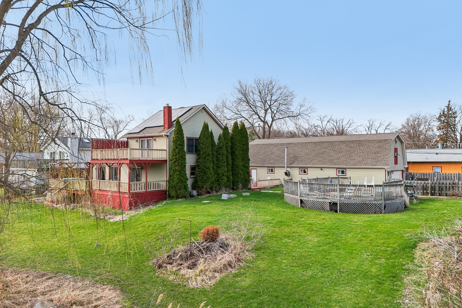 Photo of 27884 W Riverside Drive, Antioch, IL 60002
