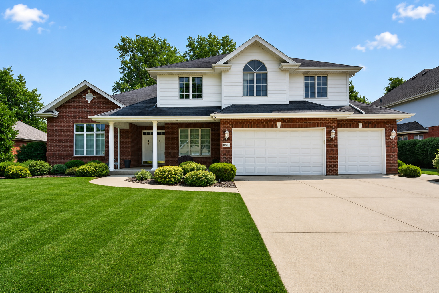 Photo of 10897 Pioneer Trail, Frankfort, IL 60423
