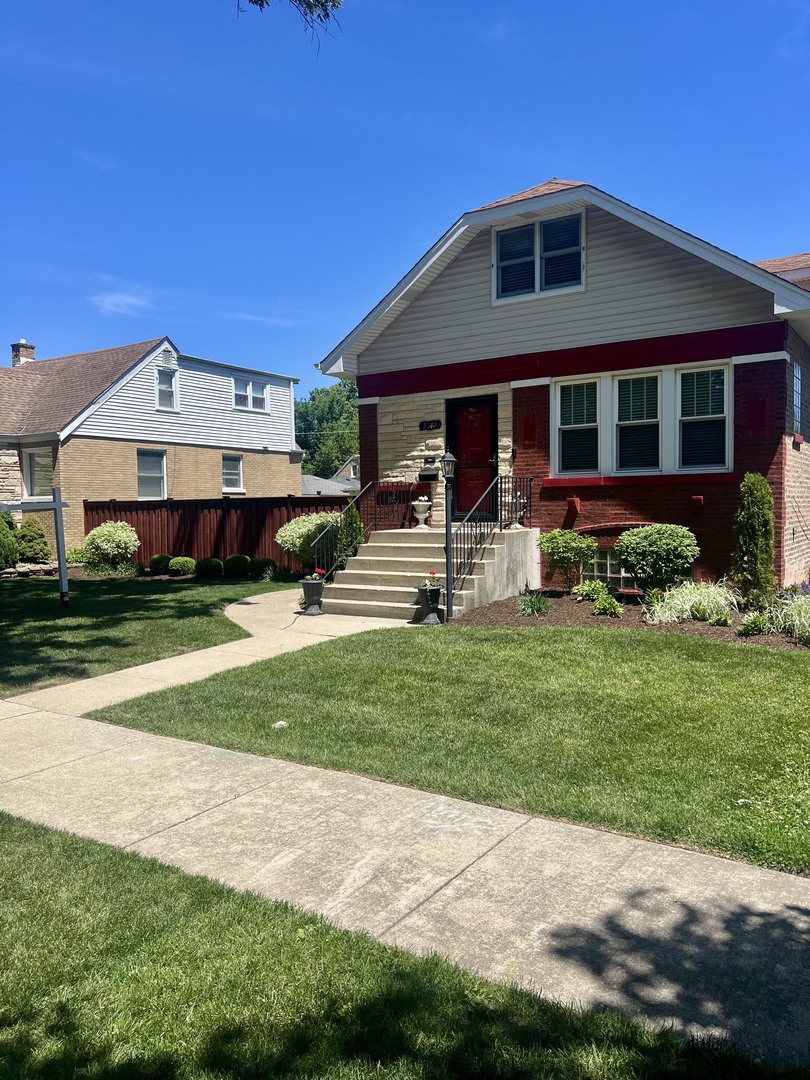 Photo of 3147 Sunnyside Avenue, Brookfield, IL 60513