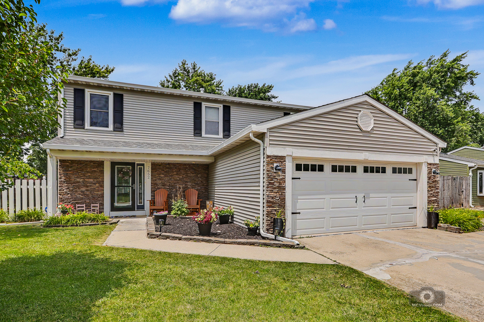 Photo of 7652 W HICKORY CREEK Drive, Frankfort, IL 60423