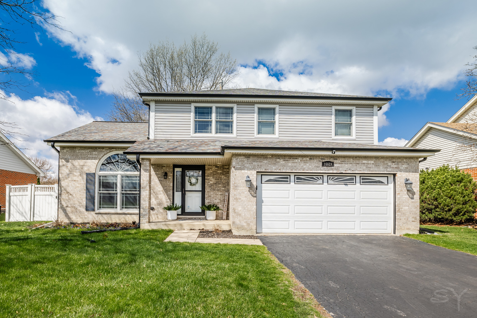Photo of 16624 Manchester Street, Tinley Park, IL 60477