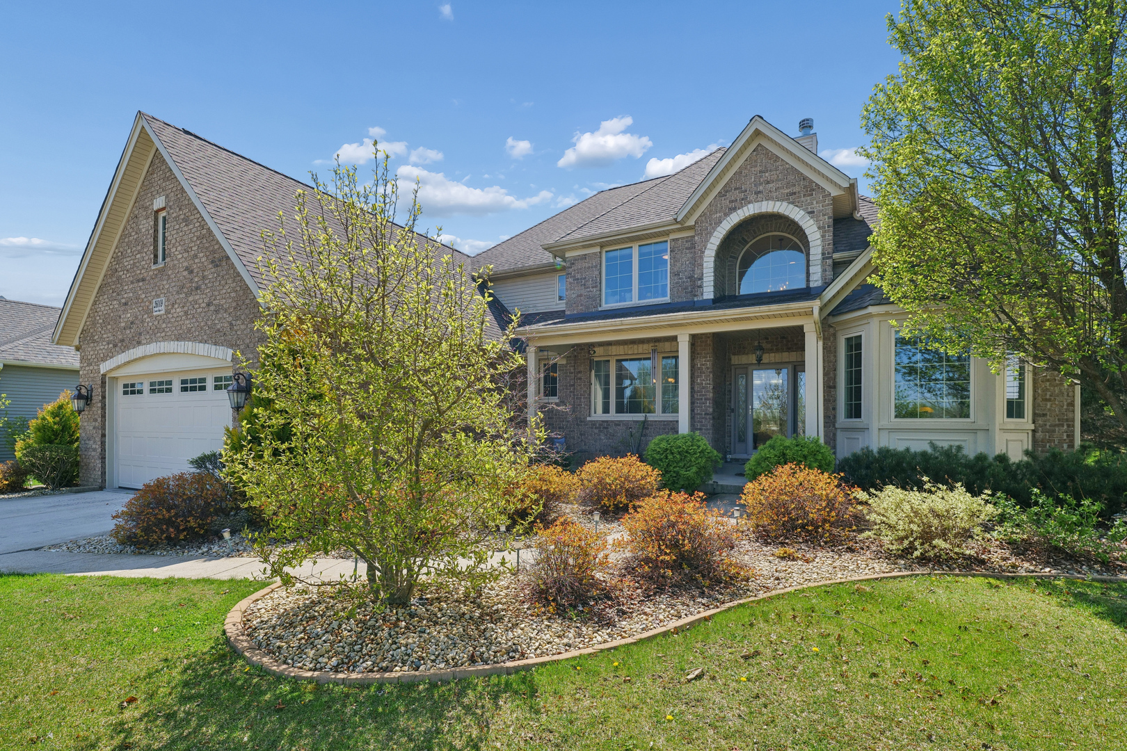 Photo of 26009 W Stewart Ridge Drive, Plainfield, IL 60585