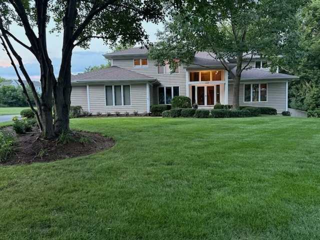 Photo of 3104 Easton Place, St. Charles, IL 60174