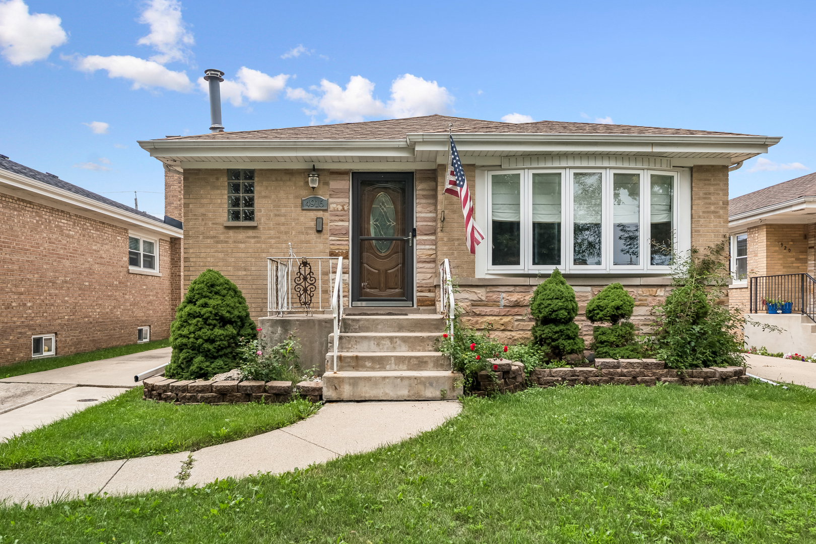 Photo of 4916 N Rutherford Avenue, Chicago, IL 60656