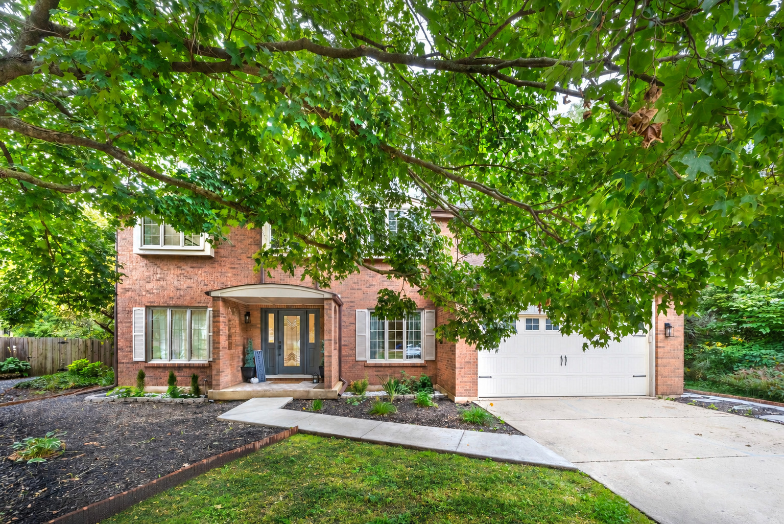 Photo of 505 Bernie Court, Naperville, IL 60565
