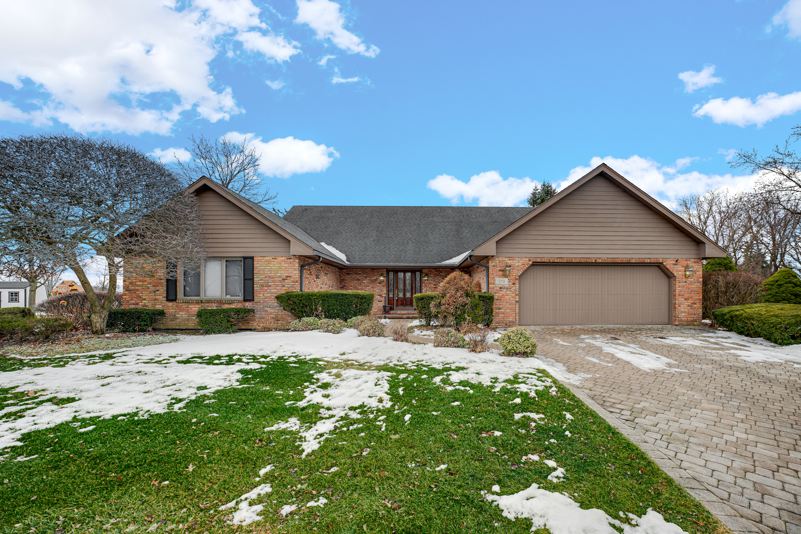 Photo of 376 Nevada A Court, Frankfort, IL 60423