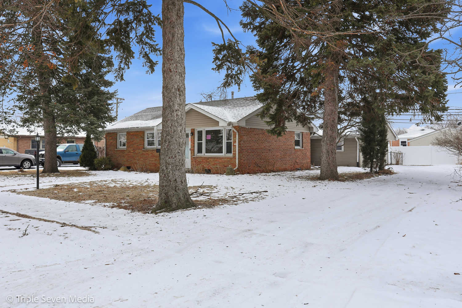Photo of 6135 Birmingham Street, Chicago Ridge, IL 60415