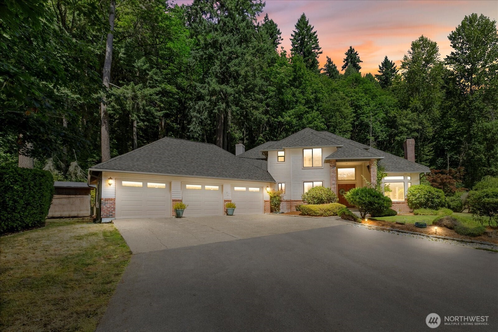 Photo of 11000 164th Avenue SE, Renton, WA 98059