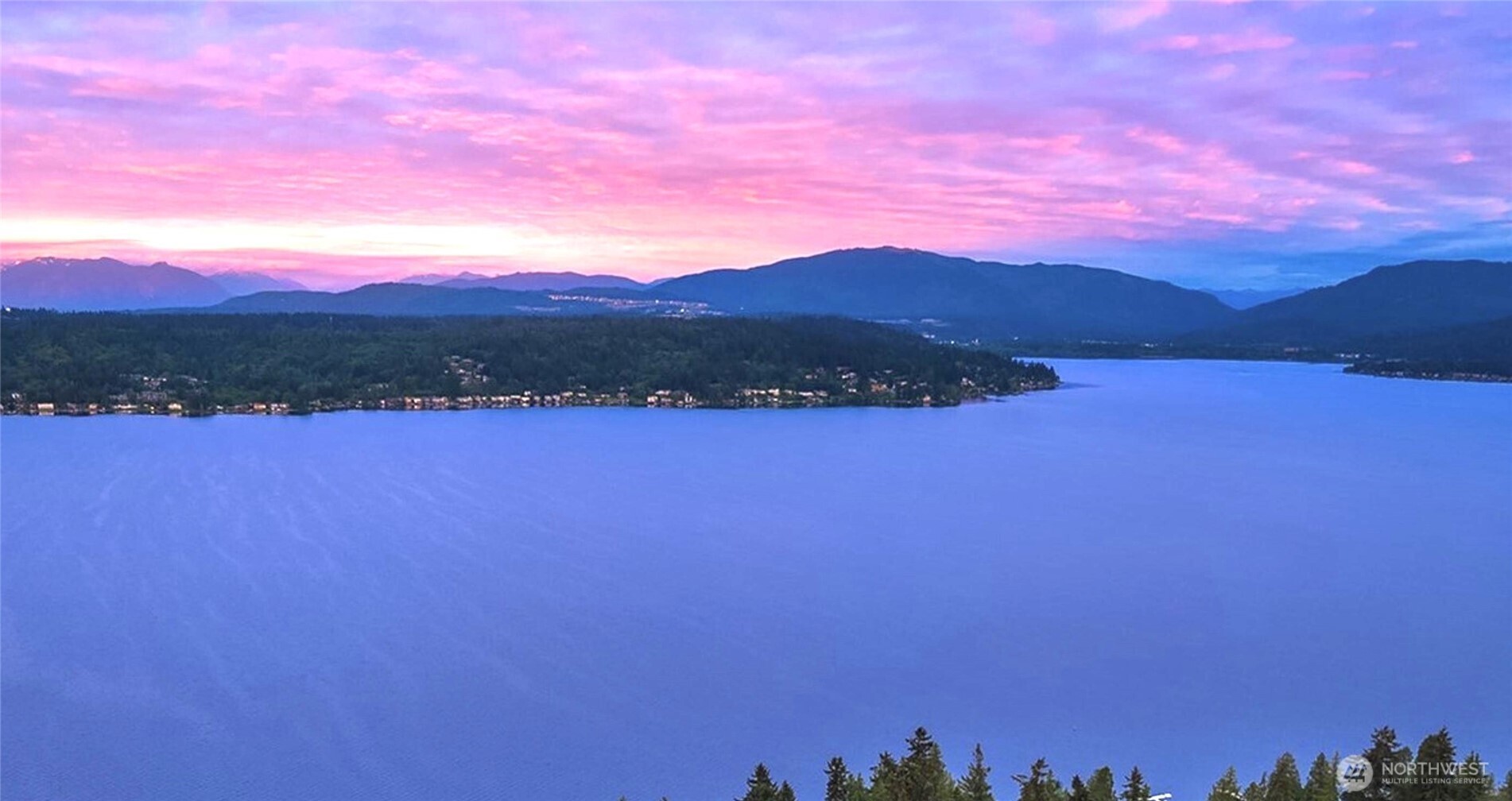 Photo of 110 174th Place NE, Bellevue, WA 98008