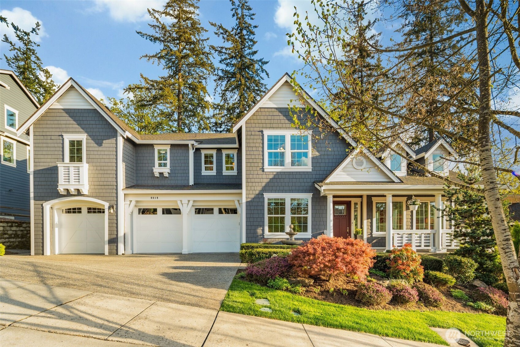 Photo of 9919 NE 162nd Street, Bothell, WA 98011