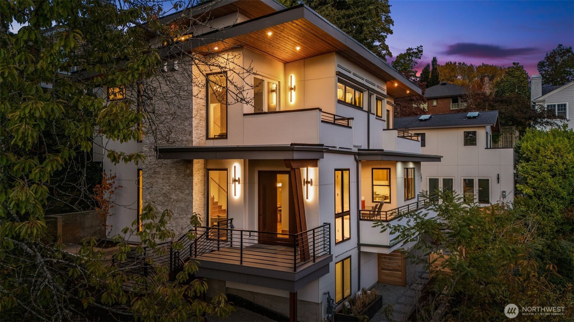 Photo of 614 33rd Avenue E, Seattle, WA 98112