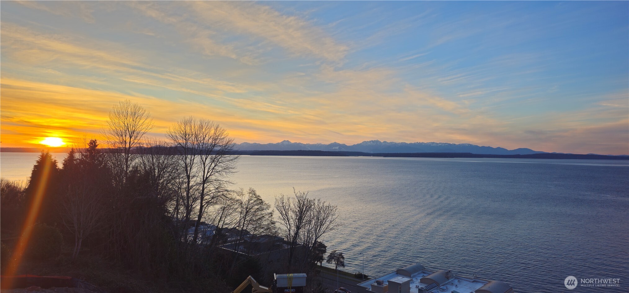 Photo of 1019 California Lane SW, Seattle, WA 98116