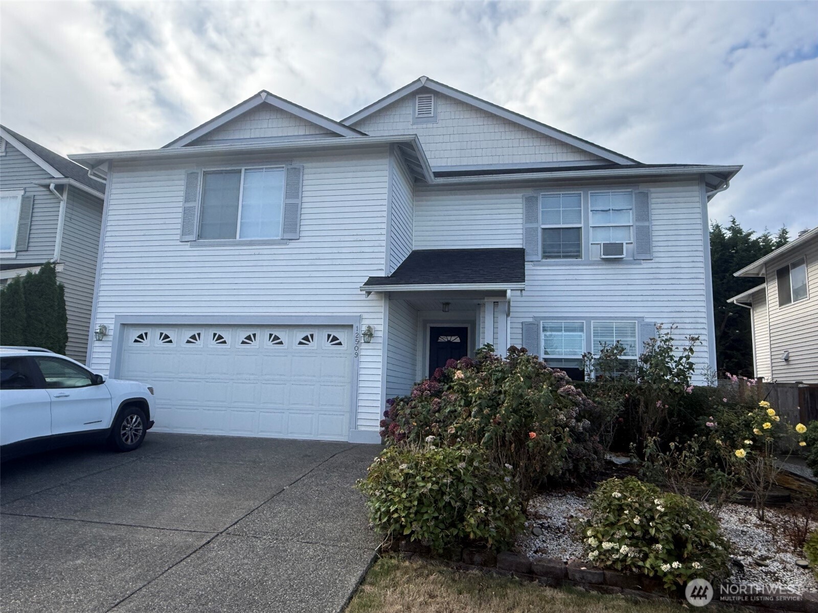 Photo of 12509 th SE 299 Place SE, Auburn, WA 98092