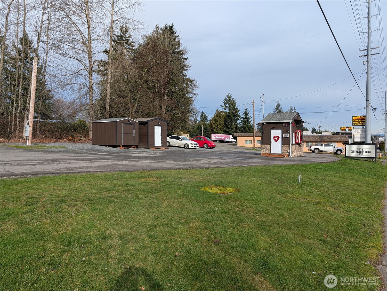 Photo of 13428 Highway 99, Everett, WA 98204