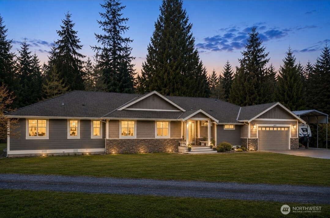 Photo of 2923 165th Drive SE, Snohomish, WA 98290