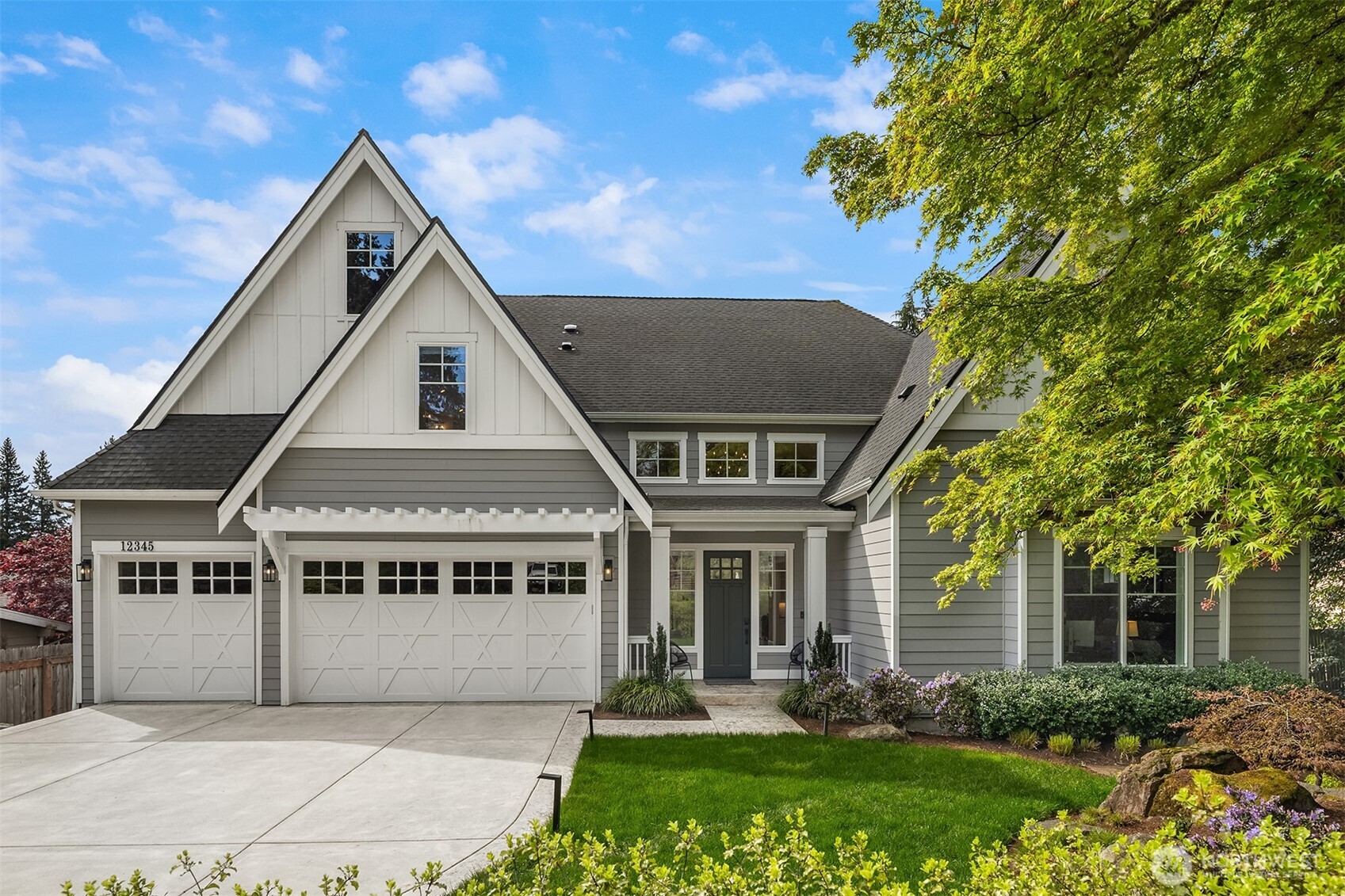 Photo of 12345 SE 23rd Place, Bellevue, WA 98005