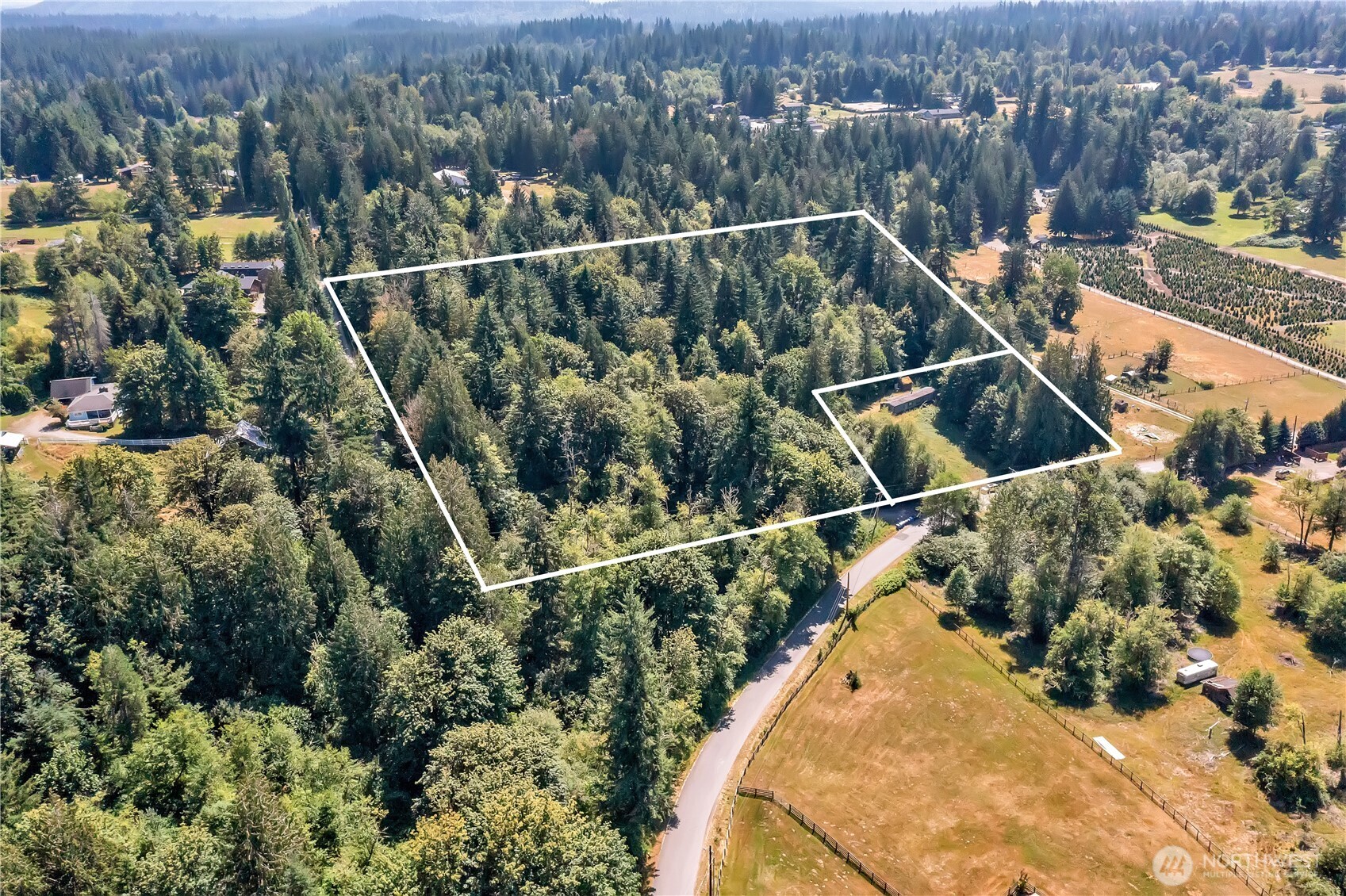 Photo of 28215 SE 216th Street, Maple Valley, WA 98038