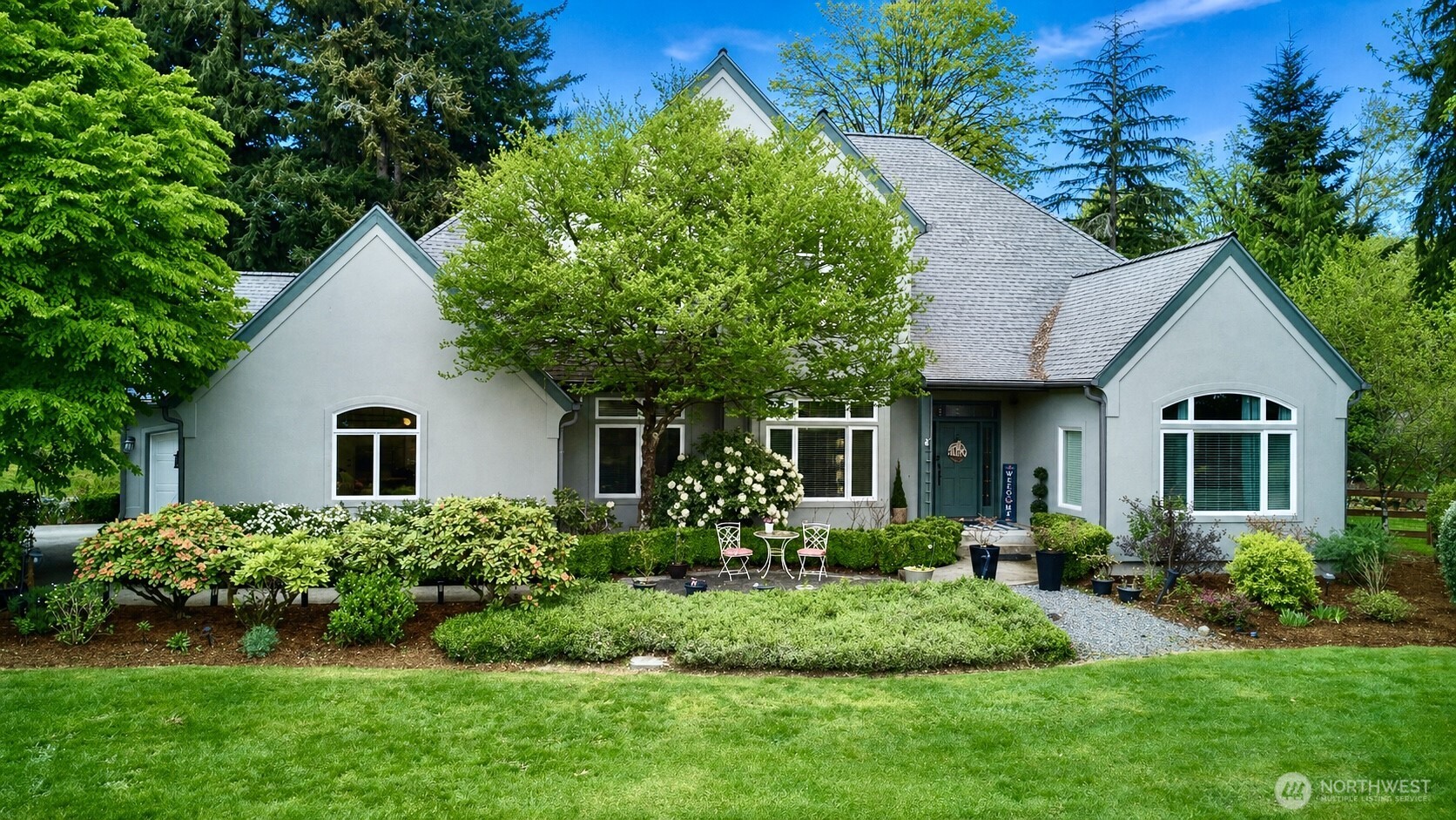 Photo of 18248 240th Ave SE, Maple Valley, WA 98038