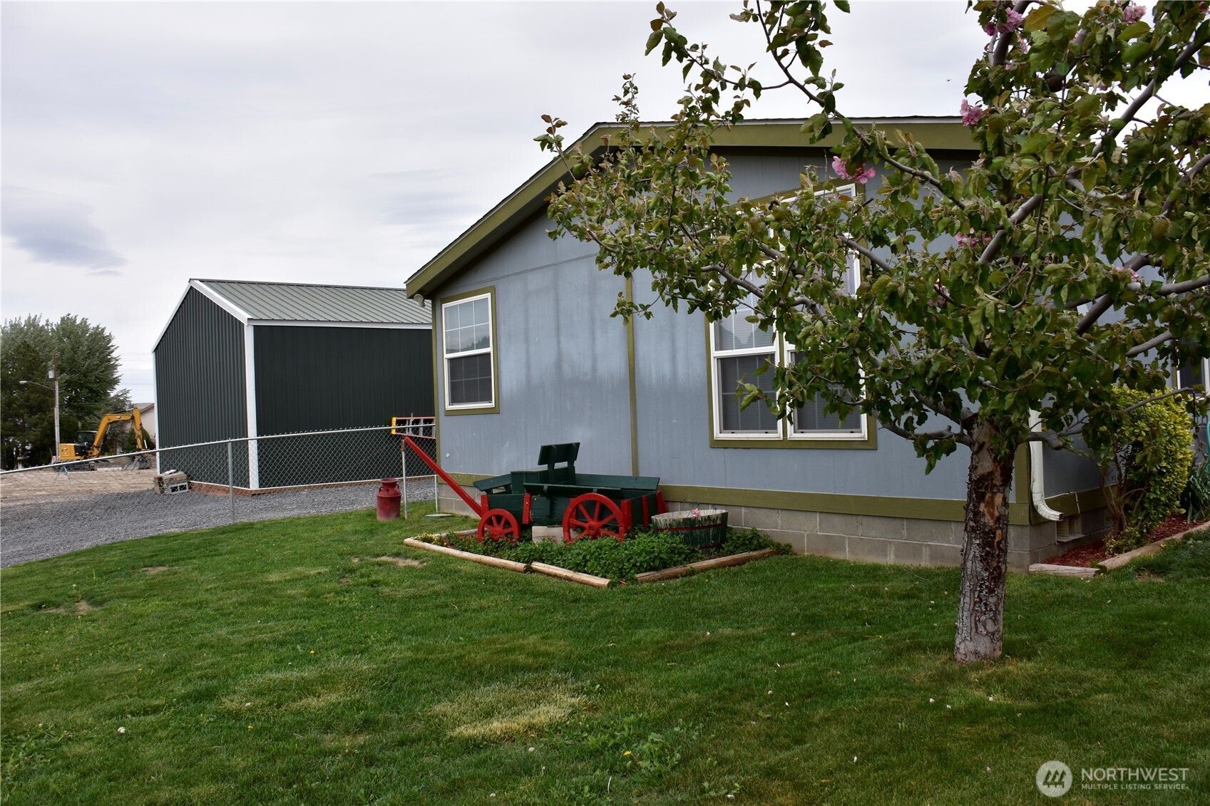 Photo of 330 N Juniper Street, Soap Lake, WA 98851
