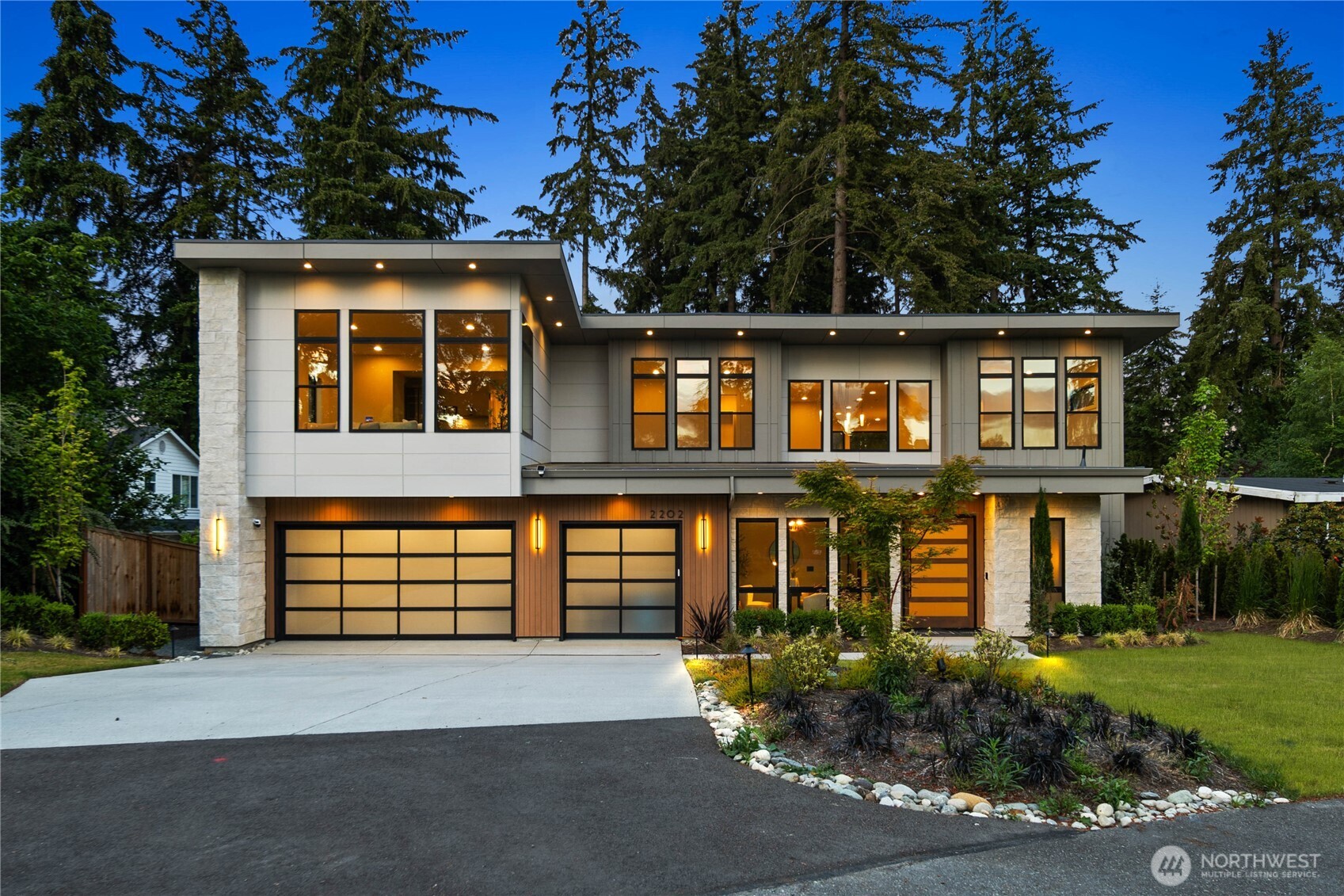 Photo of 2202 102nd Place SE, Bellevue, WA 98004