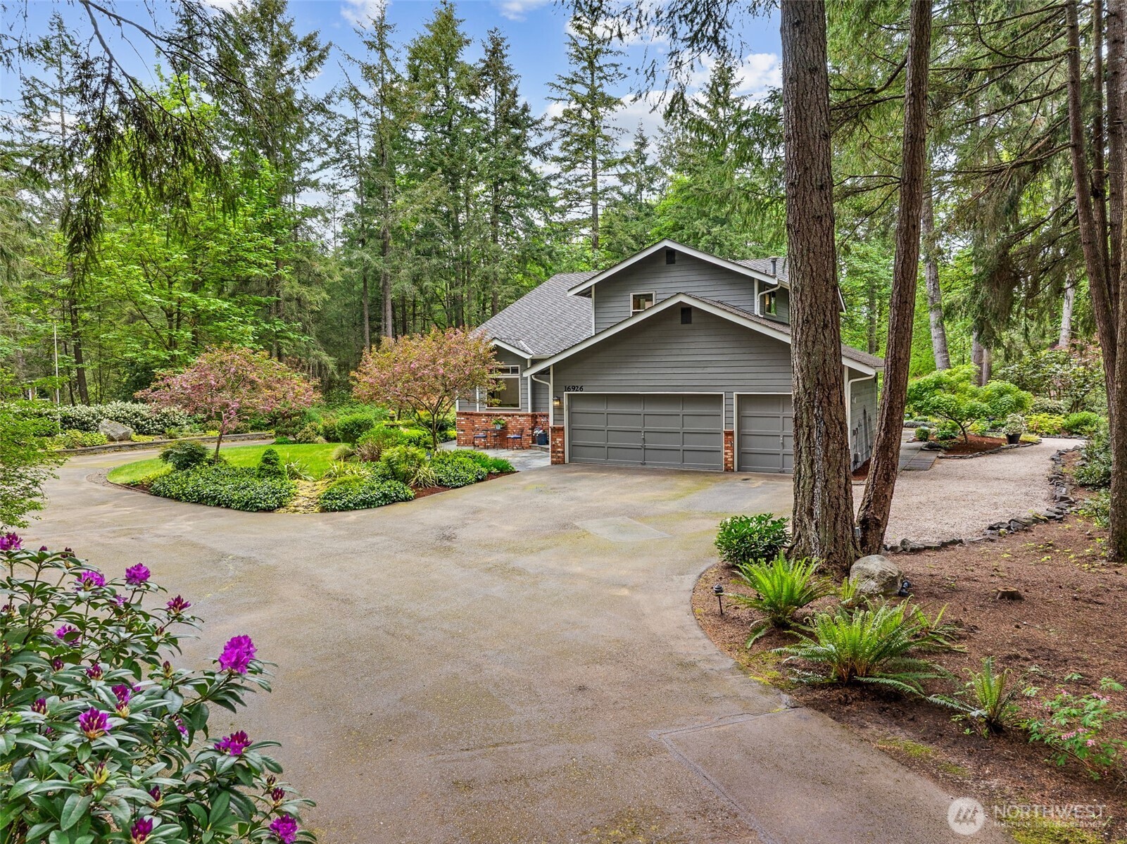 Photo of 16926 SE 327th Place, Auburn, WA 98092