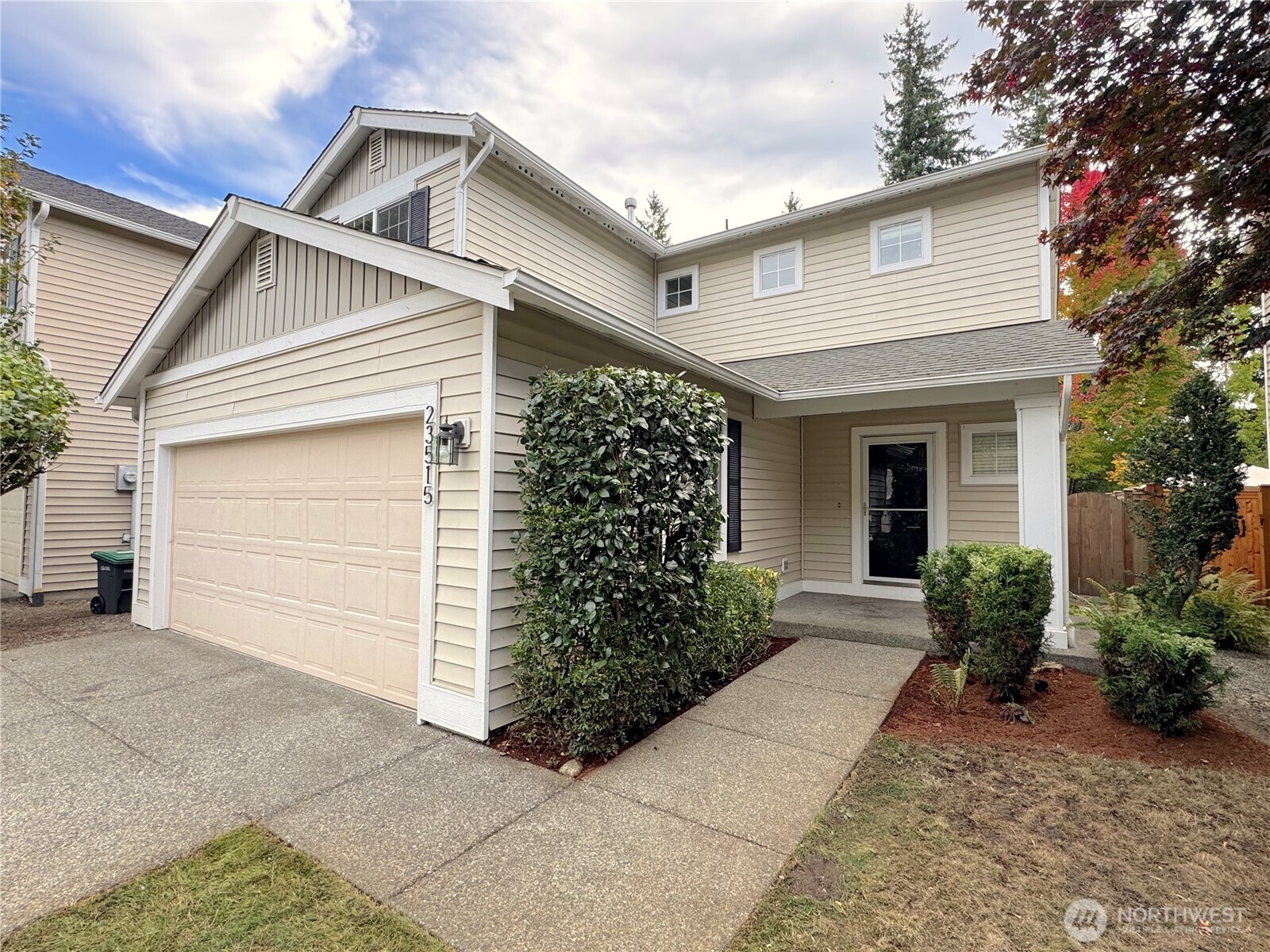 Photo of 23515 SE 243rd Place, Maple Valley, WA 98038