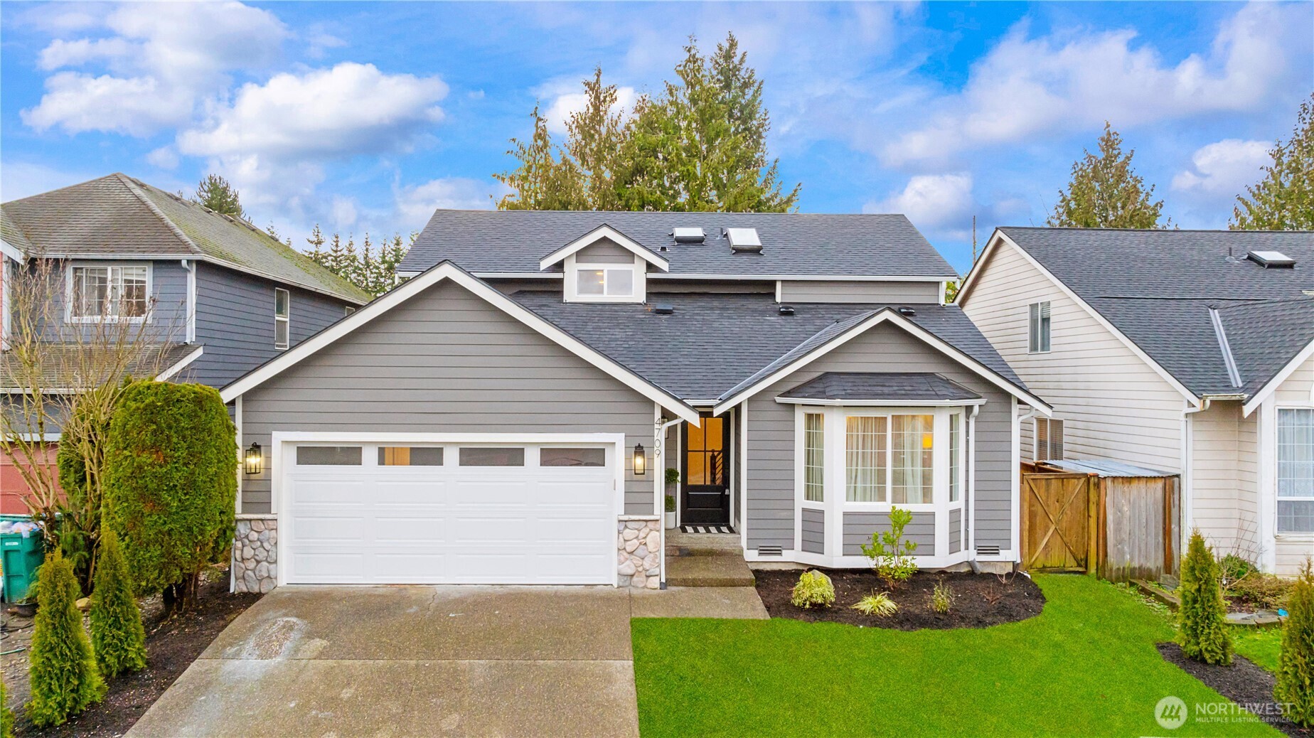 Photo of 4709 NE 18th Street, Renton, WA 98059