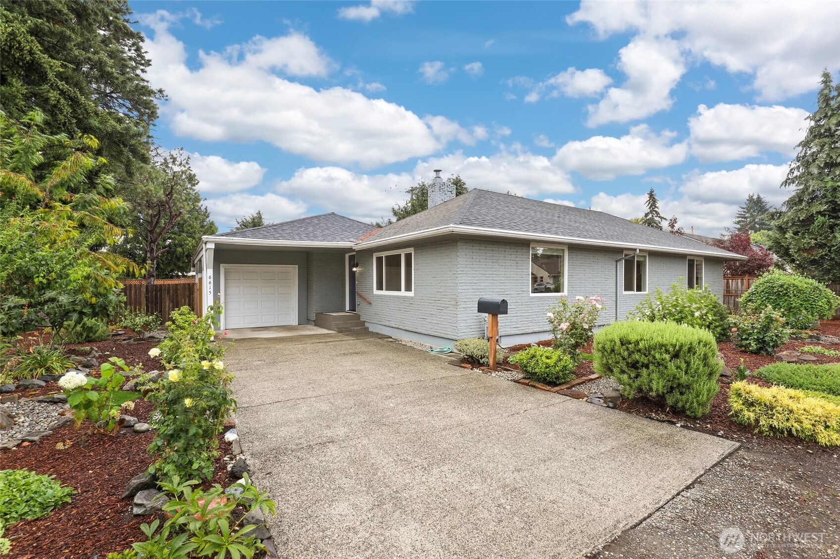 Photo of 6615 S Huson Street, Tacoma, WA 98409